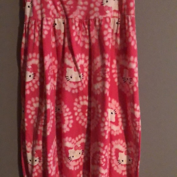 *WORN ONCE* HELLO KITTY DRESS SIZE 4 ! GREAT CONDITION! SMOKE FREE HOUSE! - Picture 4 of 5